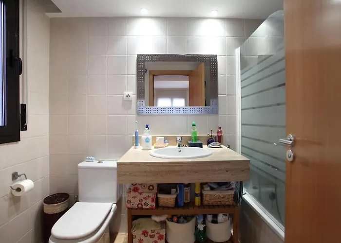 Residential Flat リョレート・デ・マル