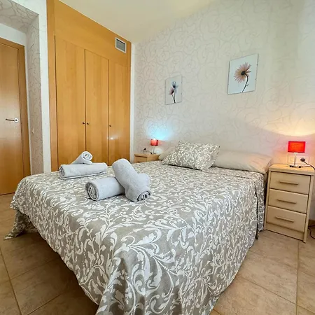 아파트 Residential Flat 료렛 드 마르